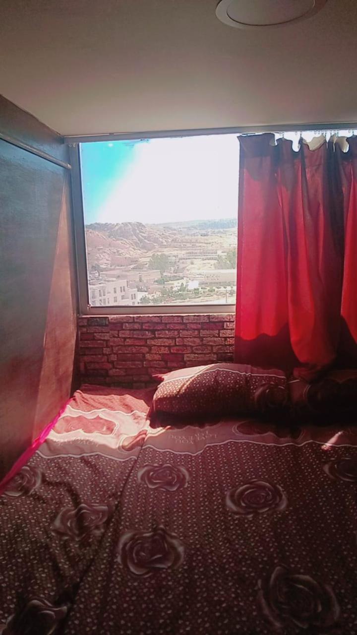Petra Cabin Hostel Ваді-Муса Екстер'єр фото