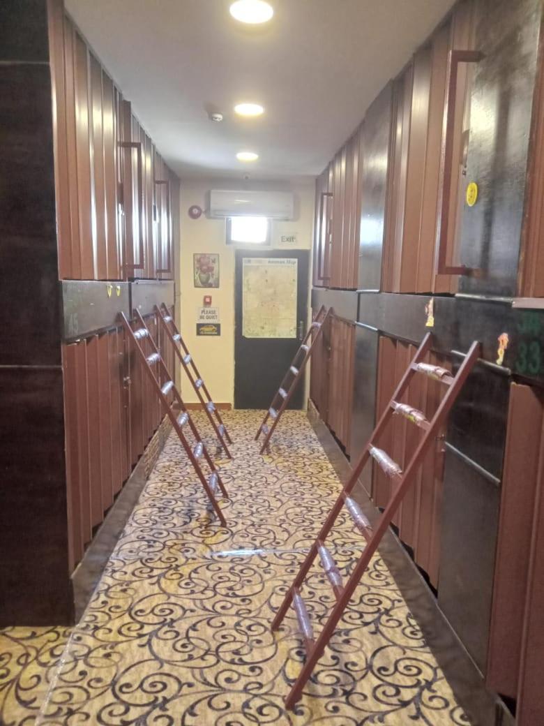 Petra Cabin Hostel Ваді-Муса Екстер'єр фото